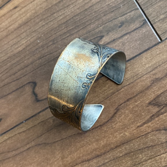 Vintage Bangle - Picture 3 of 6